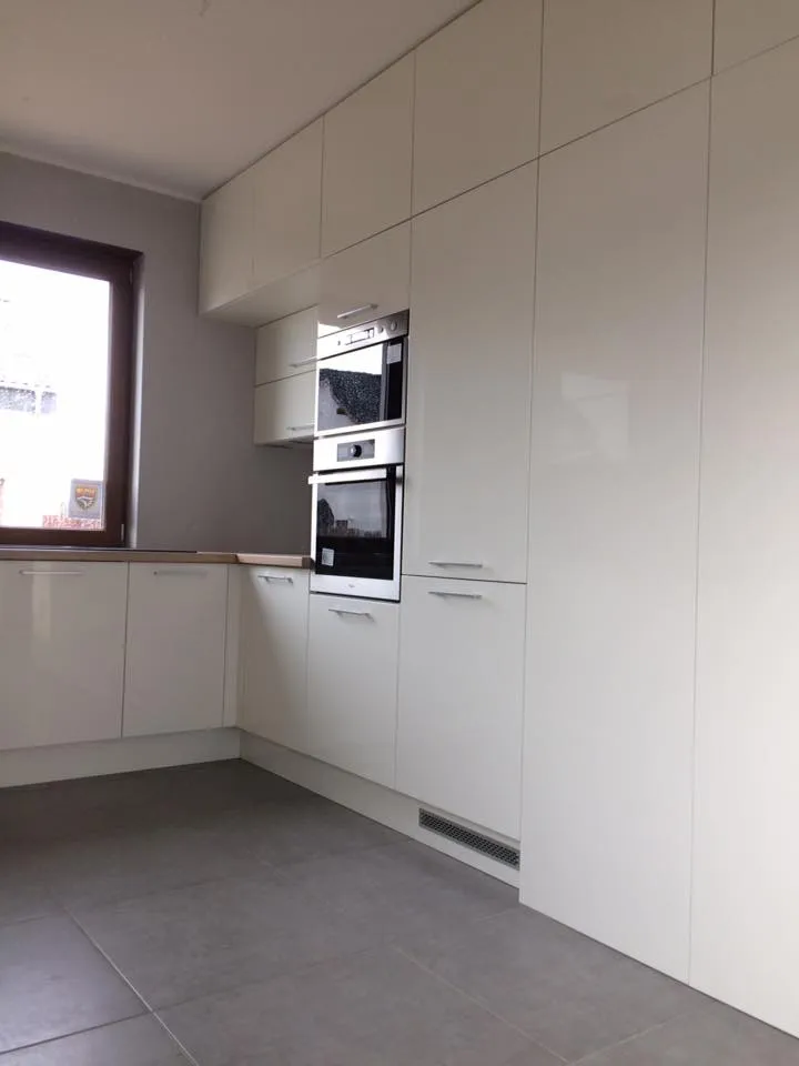 Przykład kitchens z rest - Zdjęcie 21