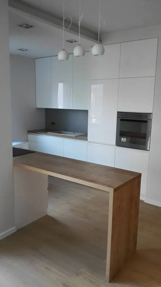 Przykład kitchens z rest - Zdjęcie 22