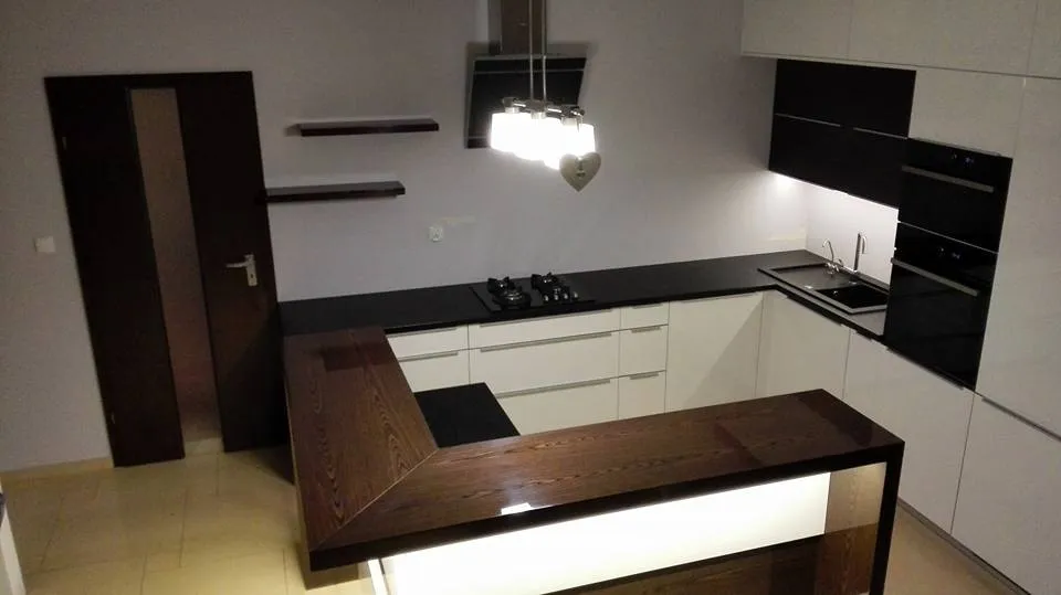 Przykład kitchens z rest - Zdjęcie 35