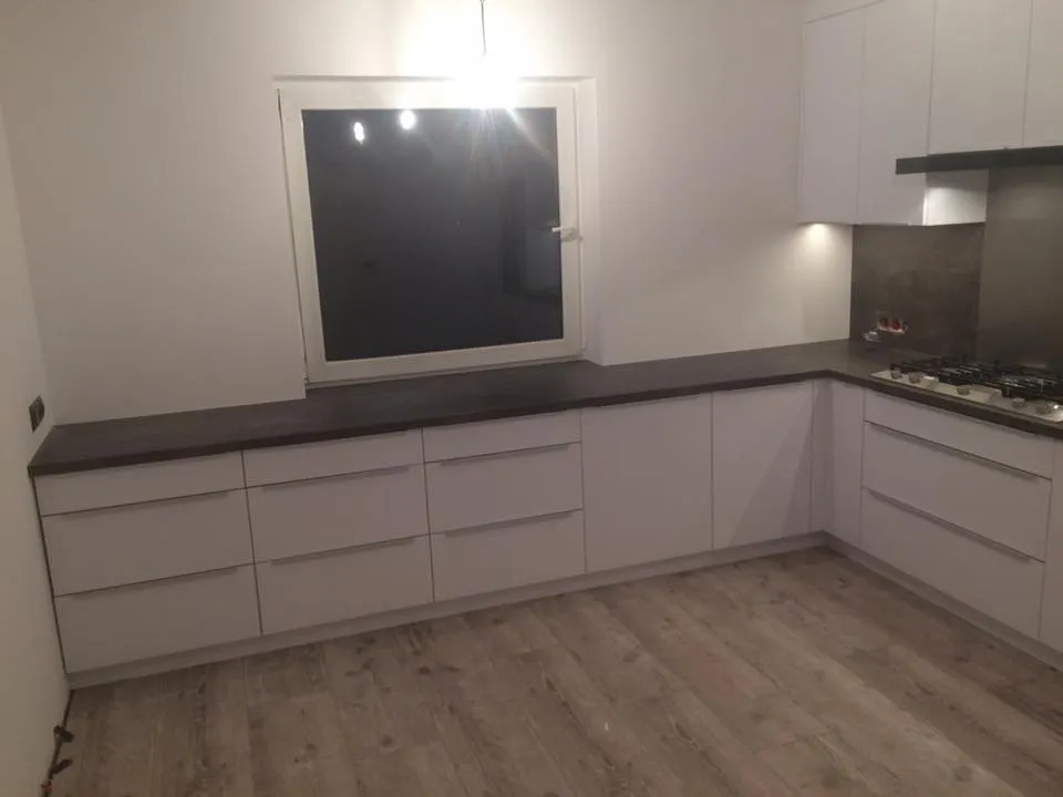 Przykład kitchens z rest - Zdjęcie 74