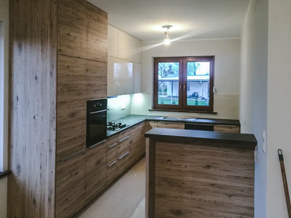 Przykład kitchens z rest - Zdjęcie 100